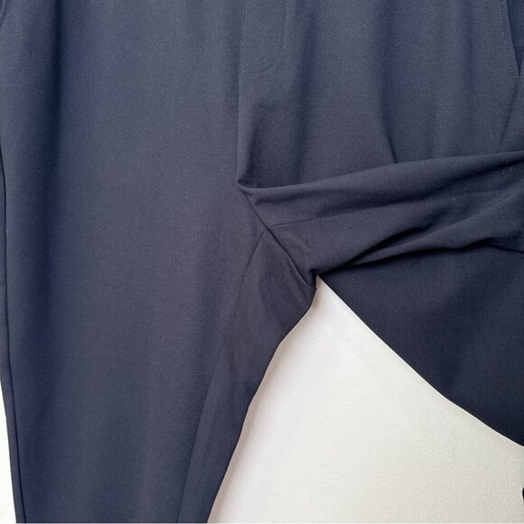 Torrid Womens 3S Pull-On Relaxed Taper Studio Luxe Ponte High-Rise Pant - Picture 7 of 13